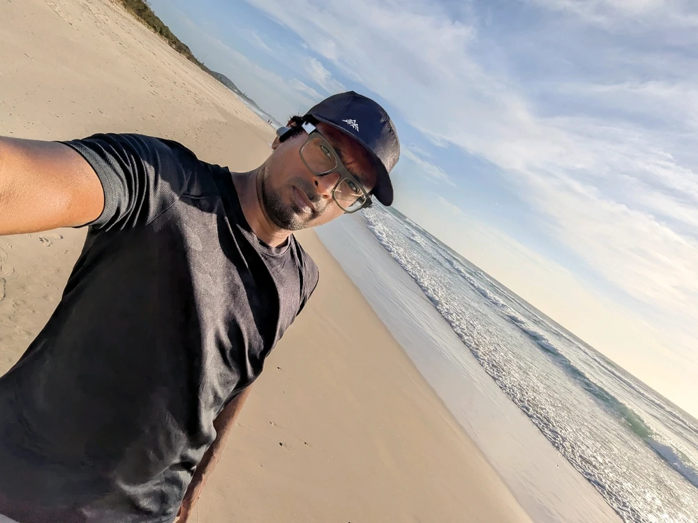 GIF uploaded by Kumudu