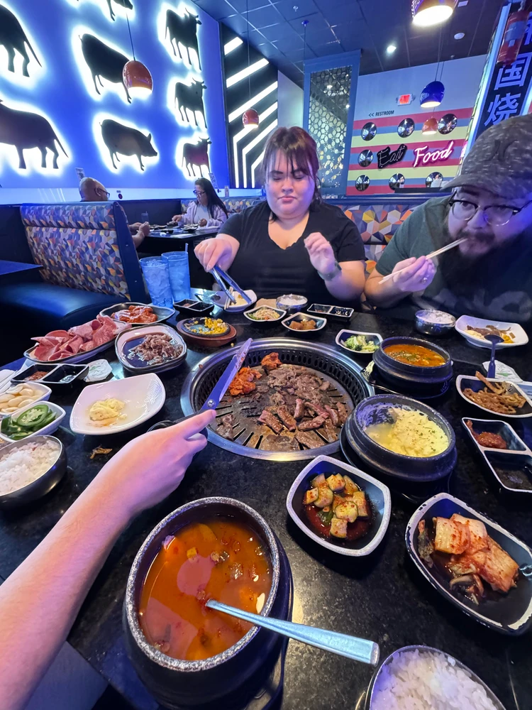 GIF uploaded by Lynze