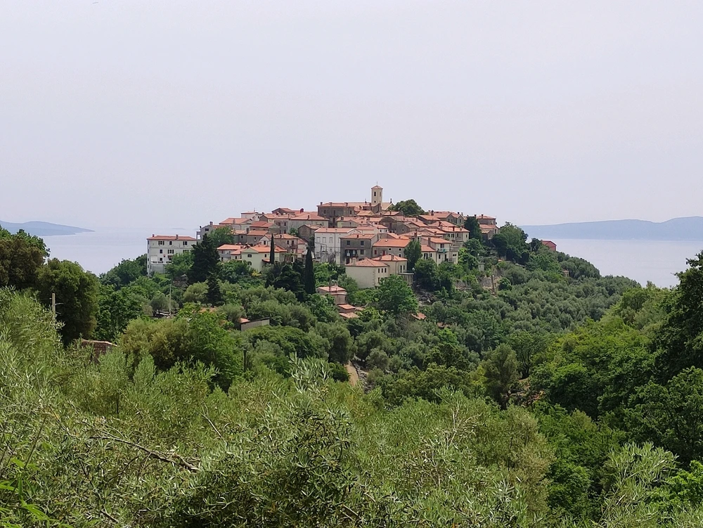 GIF uploaded by Jurica