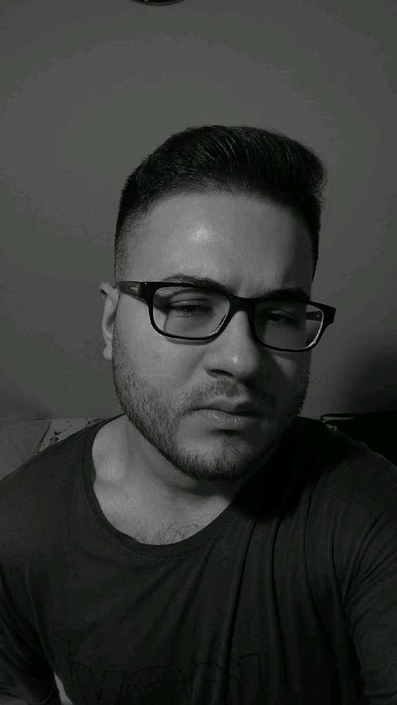 Efekan tarafından yüklenen GIF