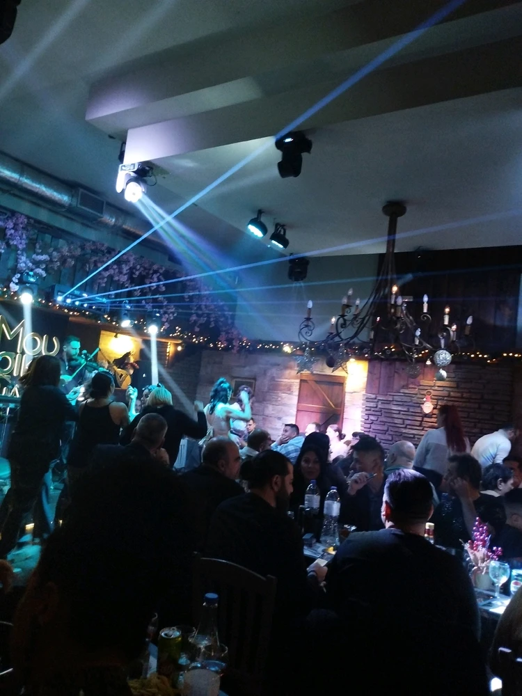 GIF ανέβηκε από Amanda