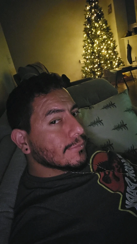 GIF diunggah dening Equis