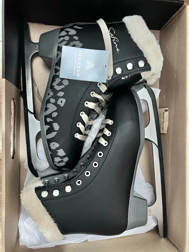 Obrázek nahrál Charlie