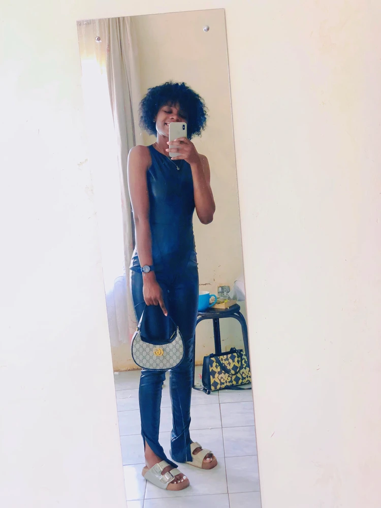 GIF uploaded by Chitundu