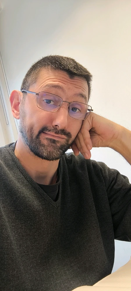 GIF otpremio/la Igor