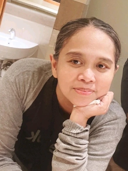 GIF uploaded by Yeni