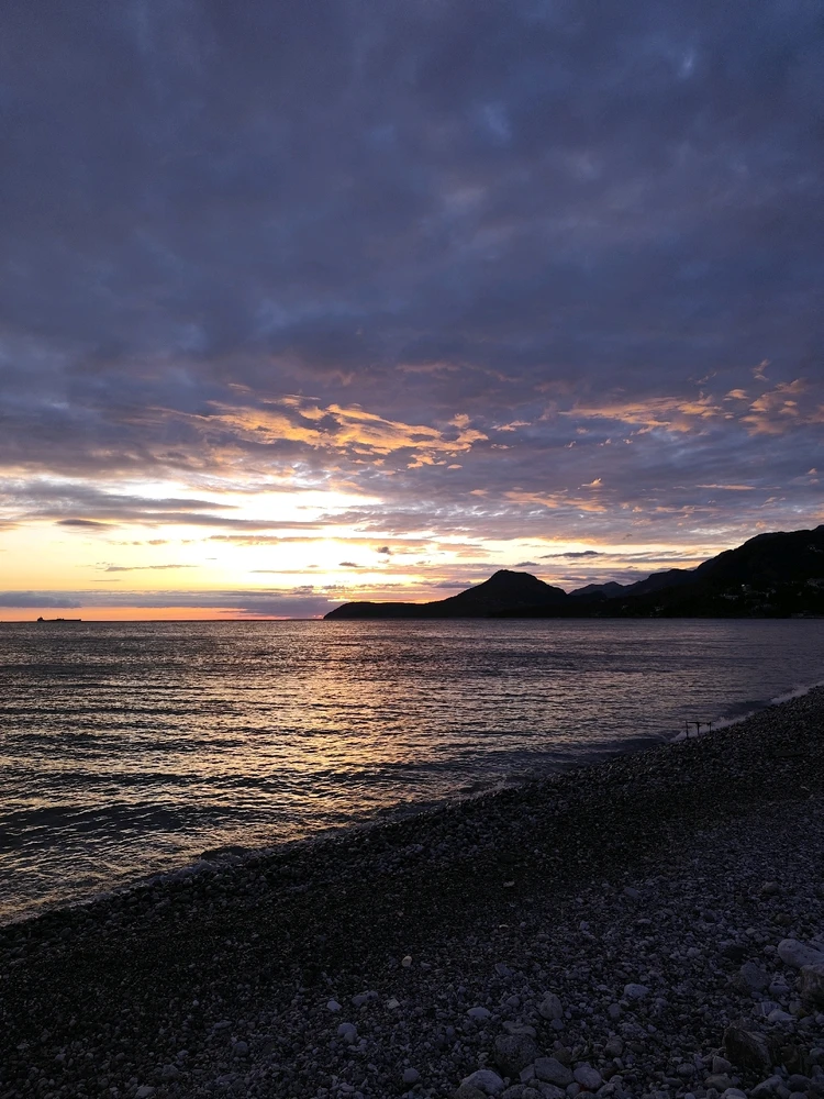 Image uploaded by Han