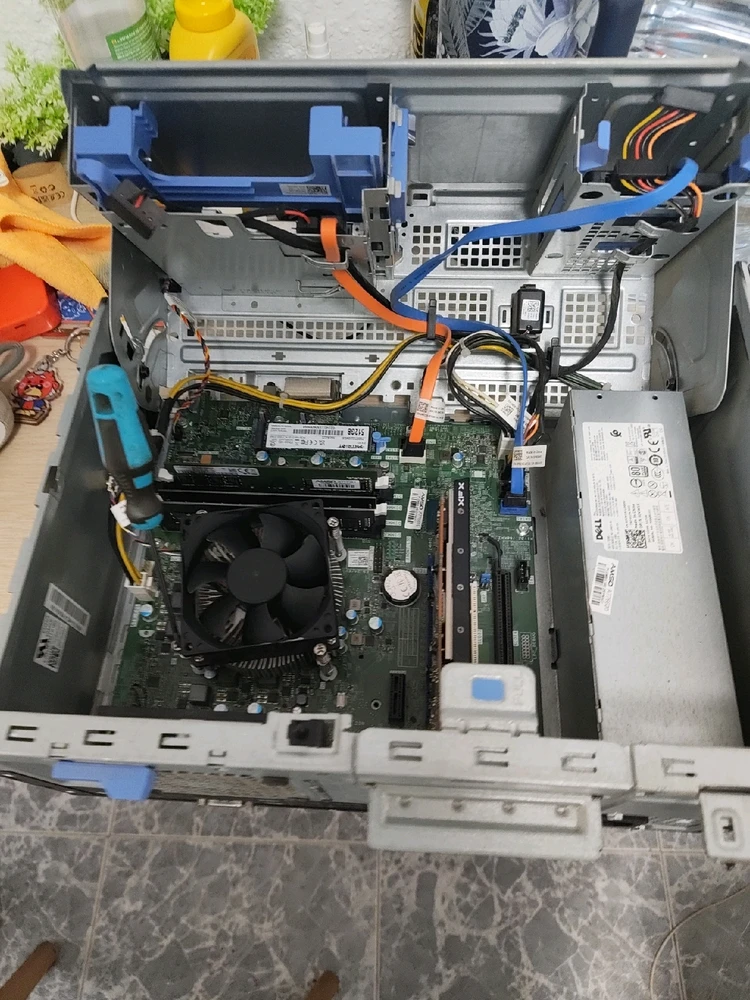 GIF uploaded by Tasio