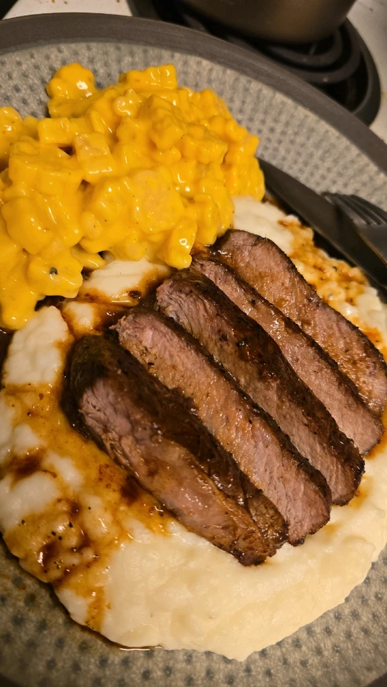 GIF uploaded by Sapph