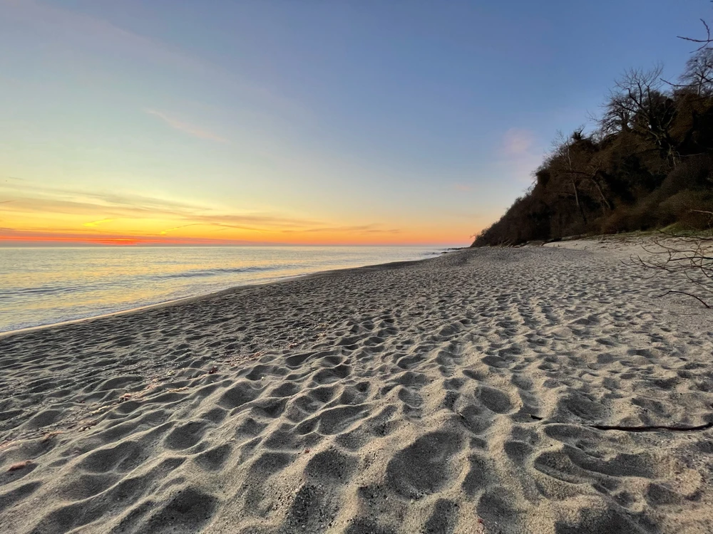 GIF uploaded by Viktor Radev