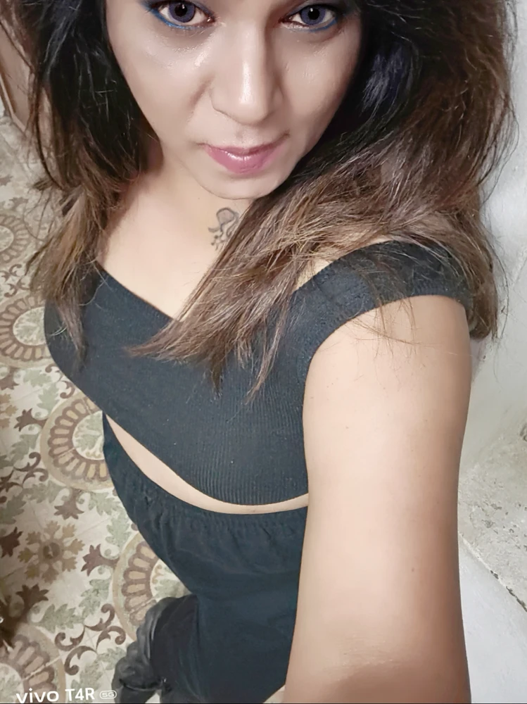 GIF uploaded by Simmy