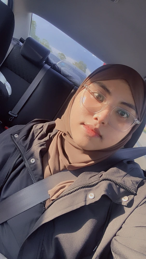 GIF uploaded by HONEEY