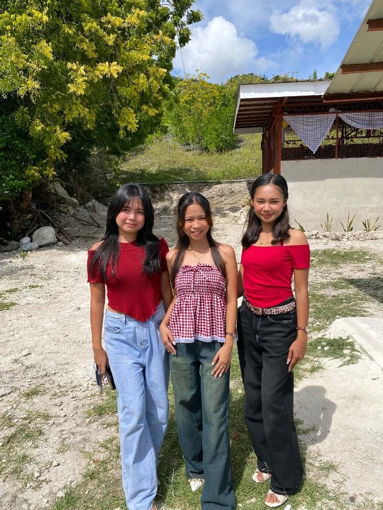 GIF uploaded by Pearl