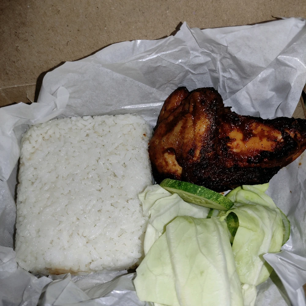 Gambar diunggah oleh 𝚅𝙴𝙻𝙾𝚄𝚁𝙸𝚇