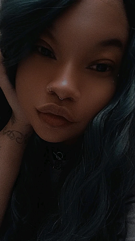 GIF uploaded by Aelyra