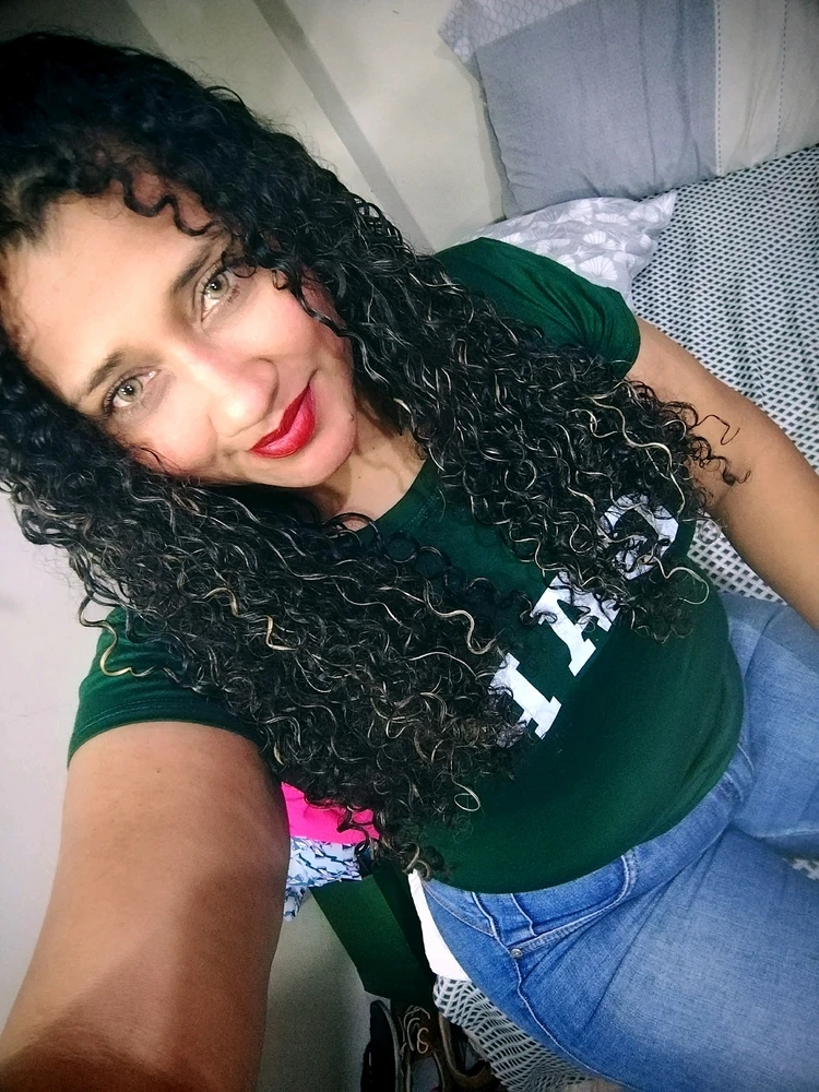 GIF uploaded by Elizabeth