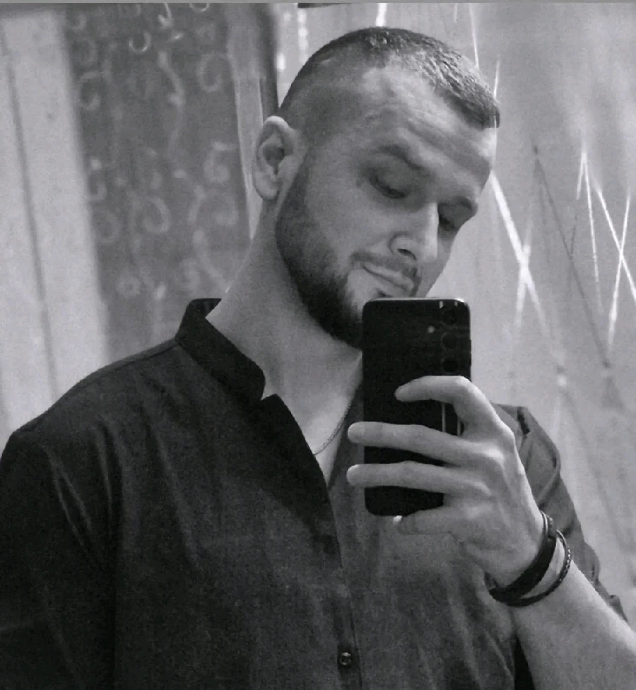 Zsolt által feltöltött GIF