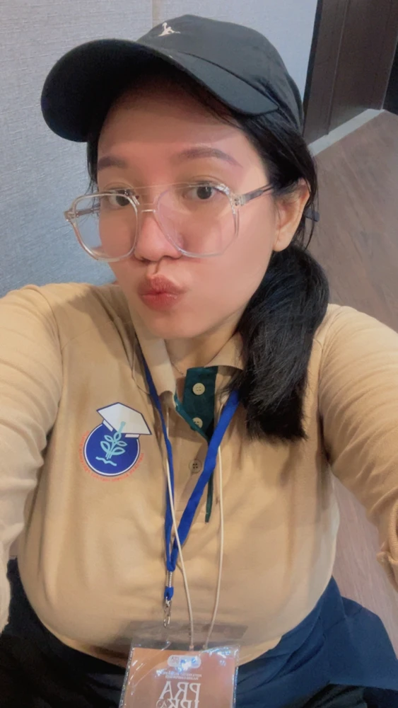 GIF uploaded by Melly