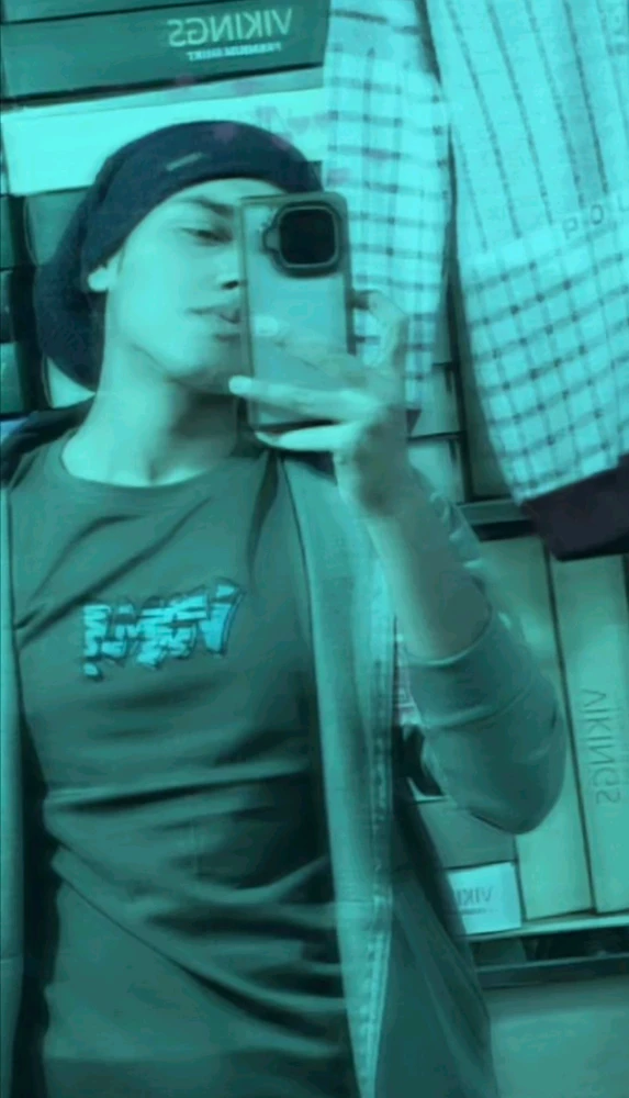 GIF diunggah dening Karan