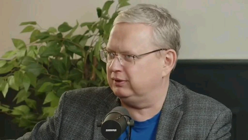 GIF загрузил Манекен