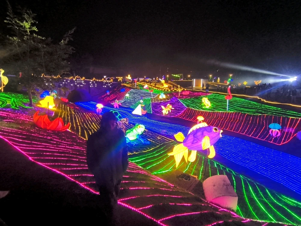 GIF uploaded by Abril