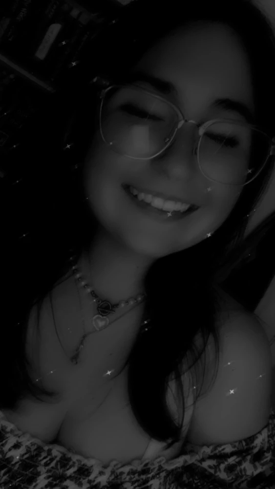 GIF diunggah dening Kayla