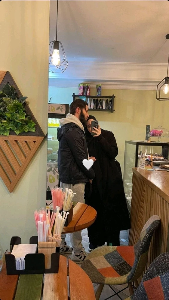 GIF diunggah dening Fawad