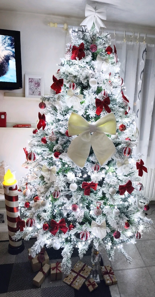 GIF uploaded by Maria.