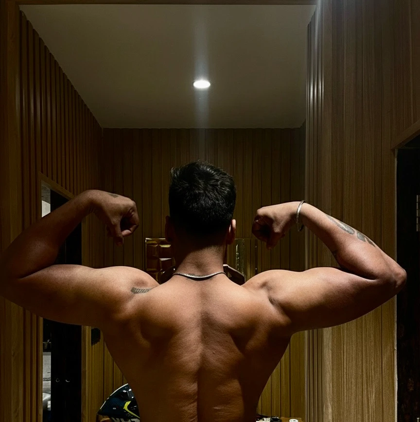 GIF diunggah dening Kaustubh bathe