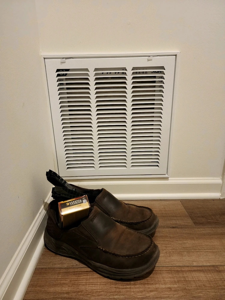 GIF diunggah dening Steven