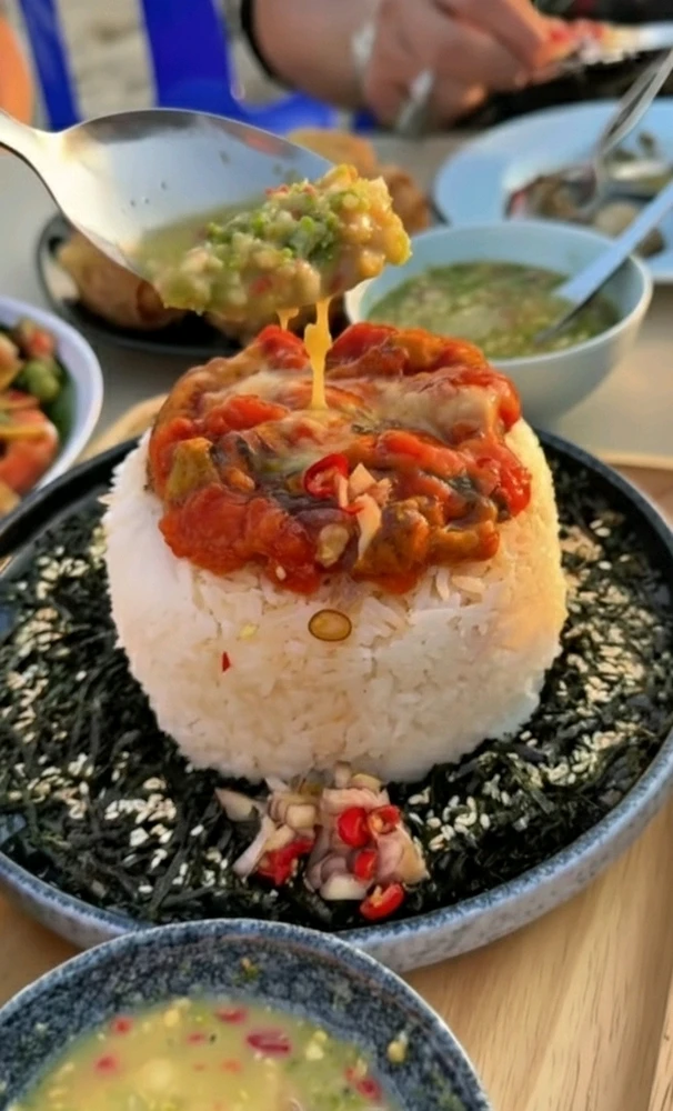 GIF uploaded by Jellyfish