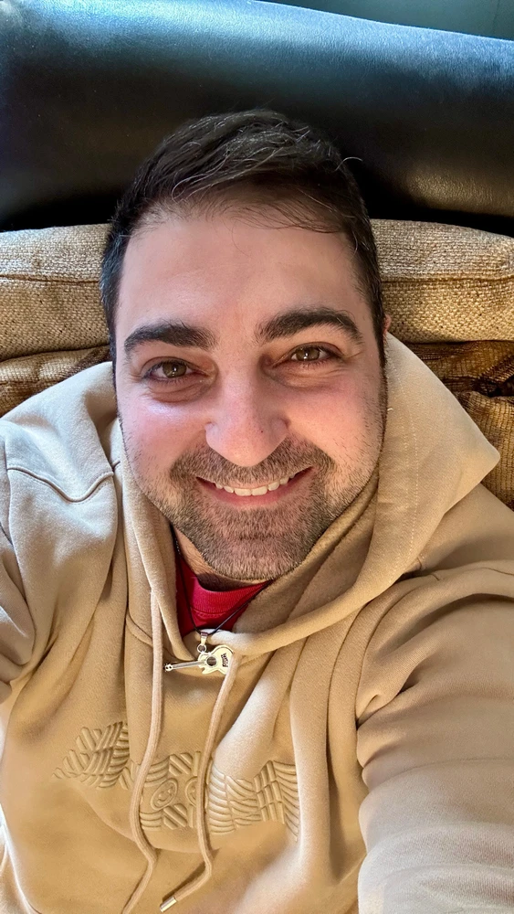 GIF uploaded by Vartan