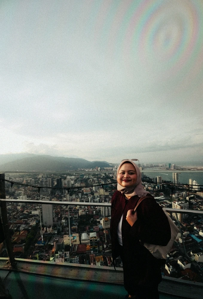 GIF na in-upload ni Zia