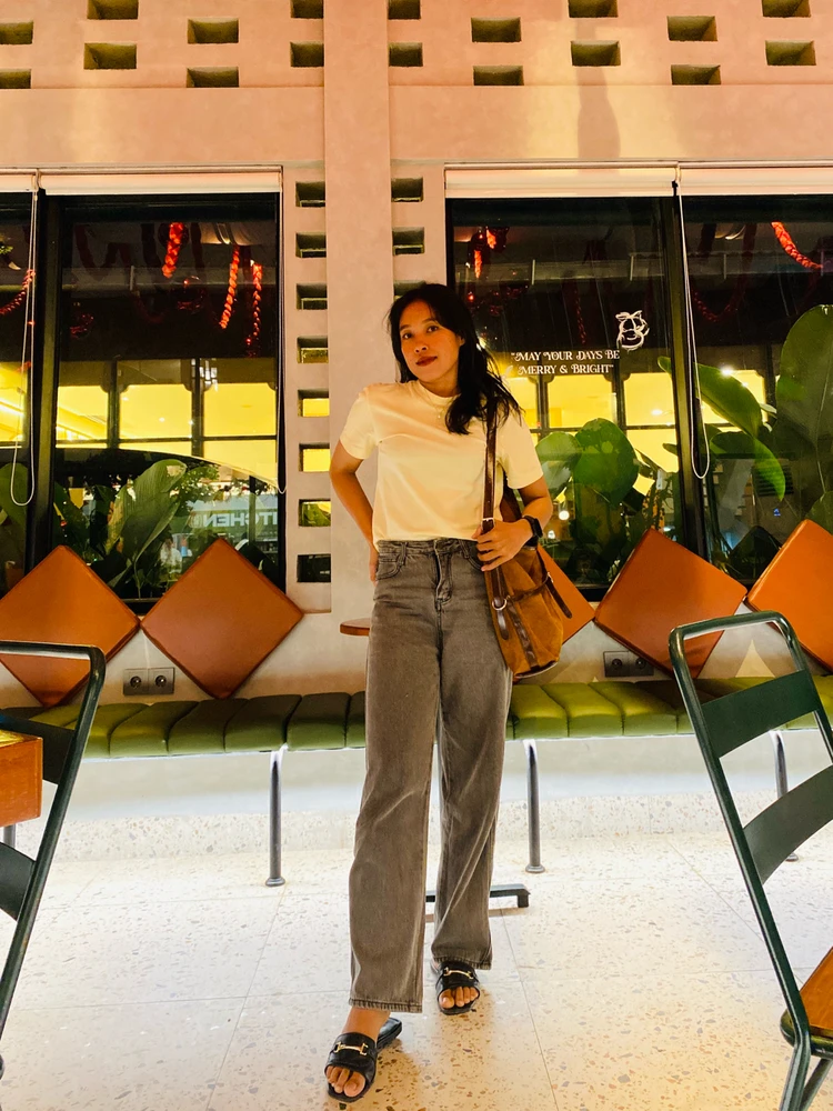 GIF diunggah oleh Hilda