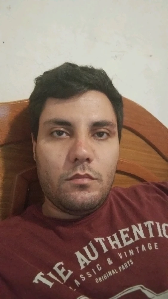 Bruno Tadeu Reis Matos által feltöltött GIF