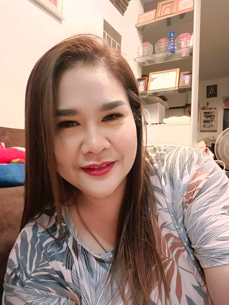 GIF อัปโหลดโดย Koy