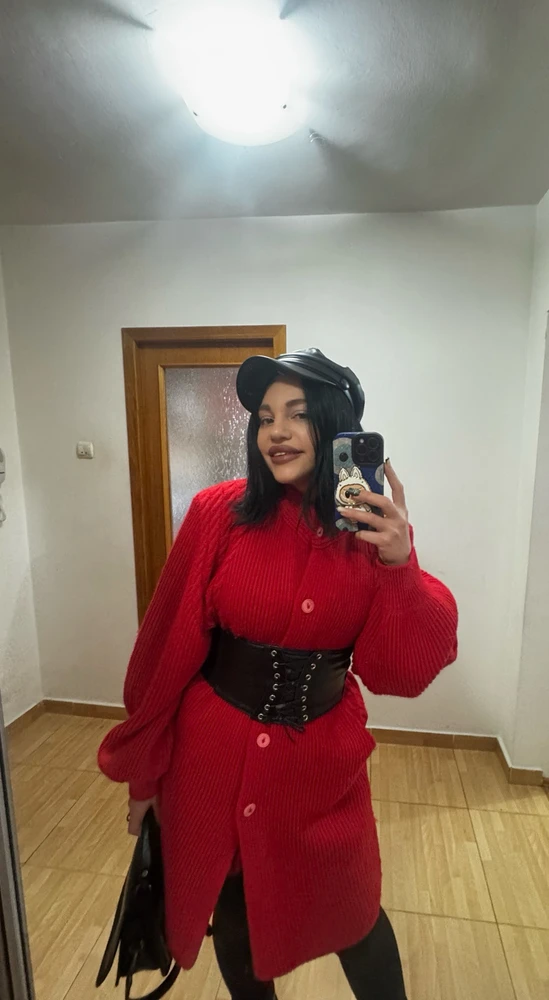 GIF uploaded by Anna