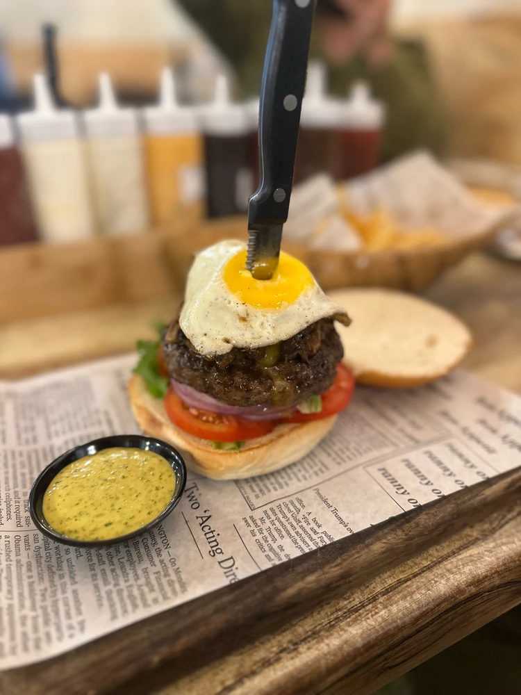 GIF uploaded by בן