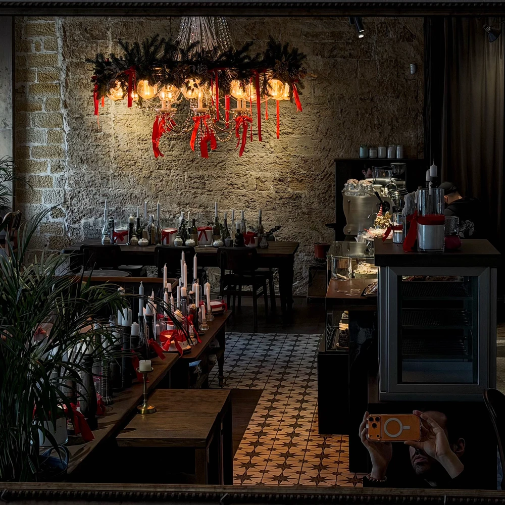 Гіфку завантажив Анатолій