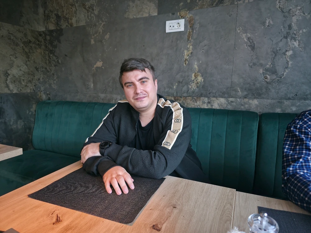 GIF încărcat de Georgian