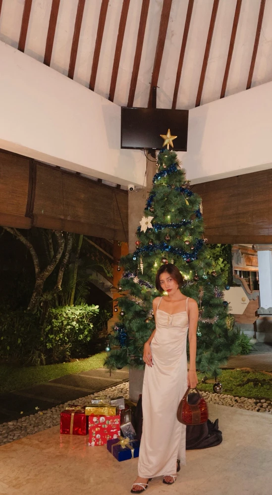 GIF uploaded by Julie