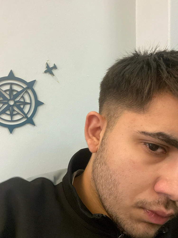 Hamza tarafından yüklenen GIF