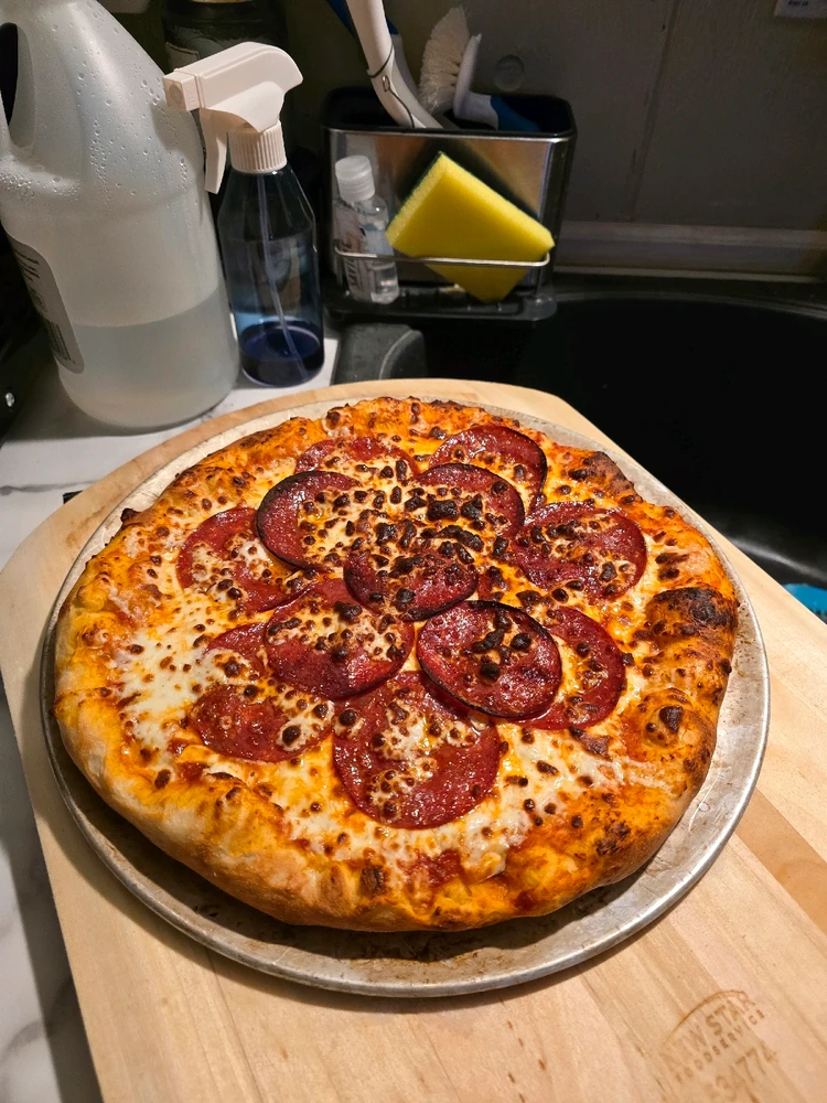 Gambar diunggah dening Colton Allison