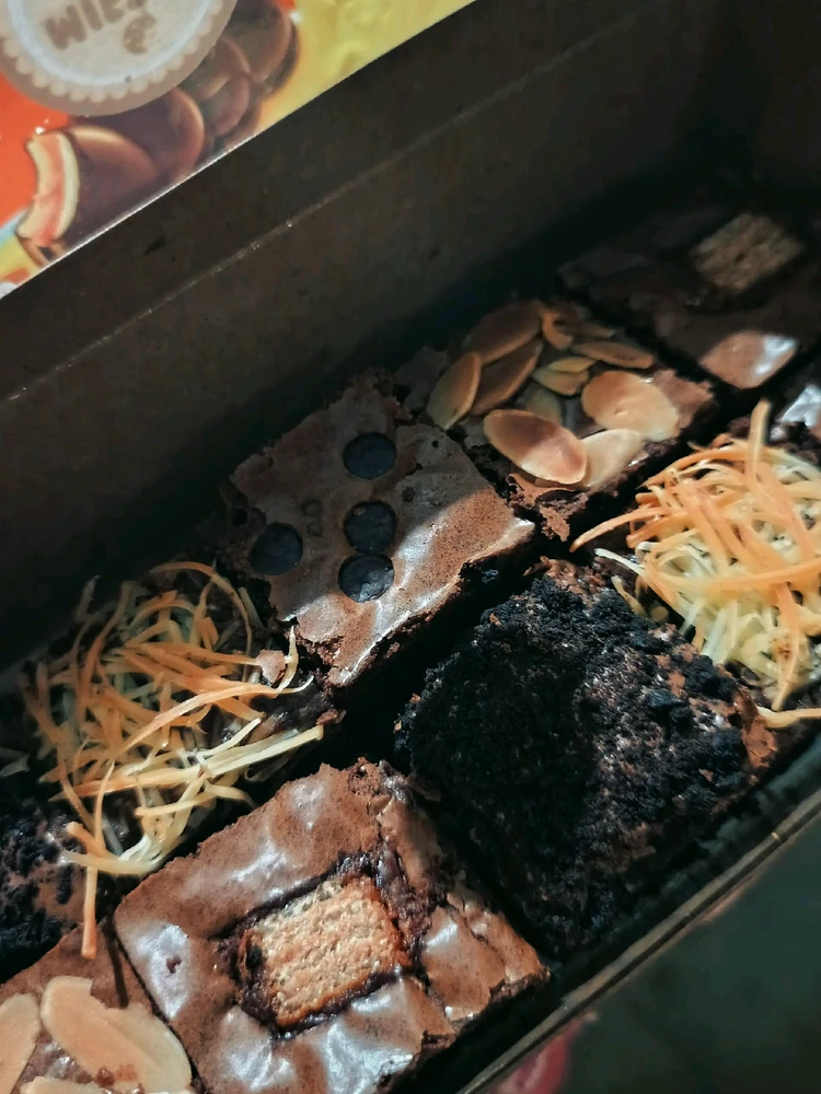 GIF diunggah oleh Alifia