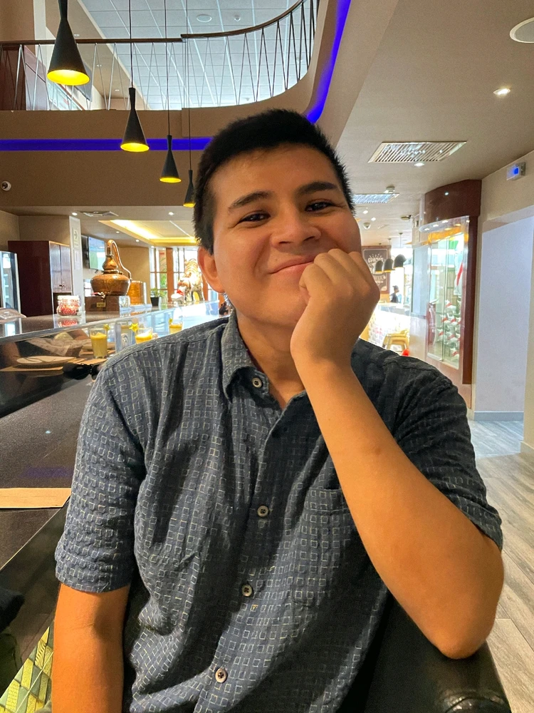 GIF uploaded by Juan