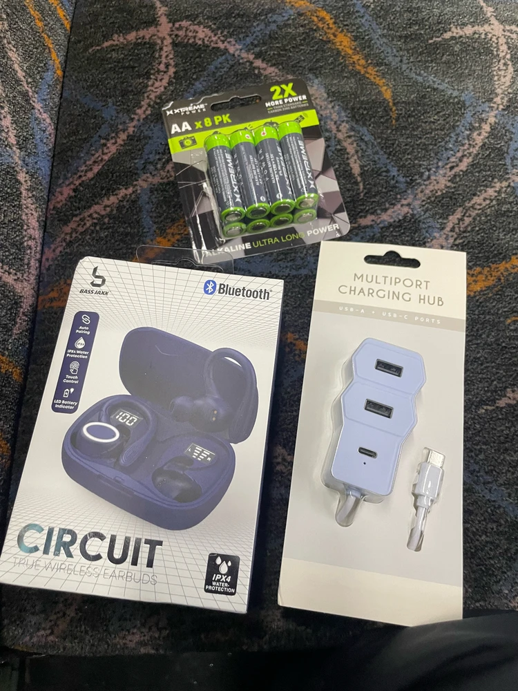 GIF uploaded by Rynell