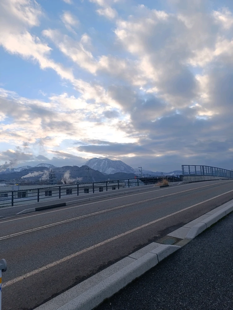 Gambar diunggah oleh Aini