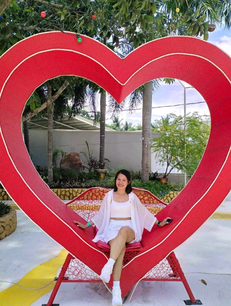 GIF uploaded by Rose