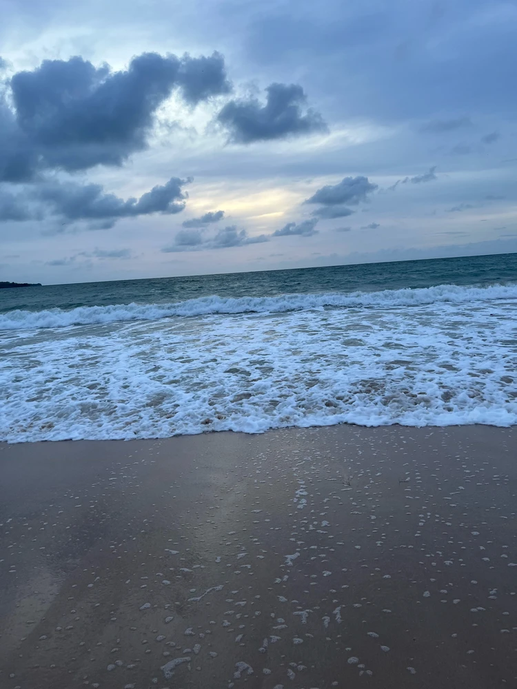 GIF uploaded by Yuna Seo