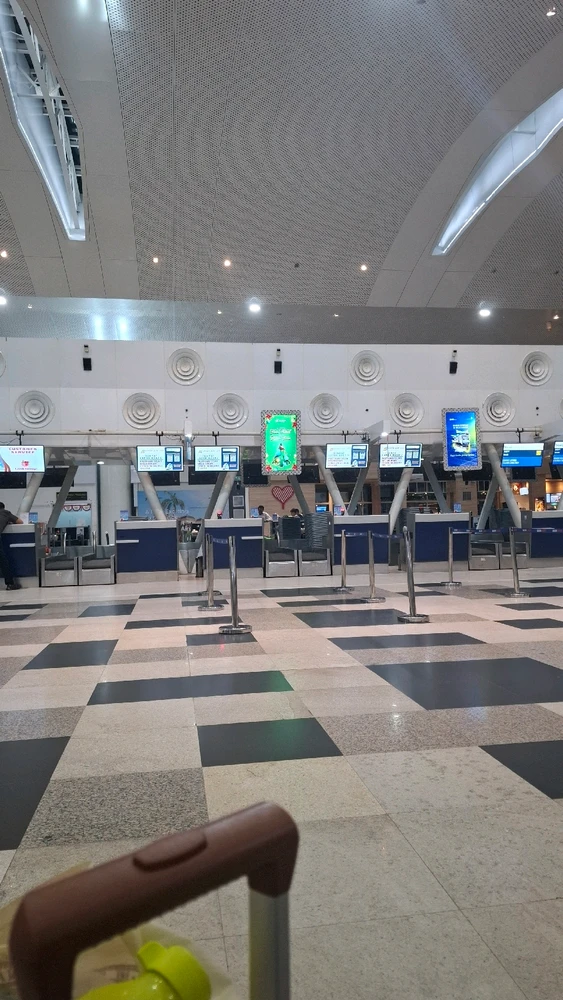 GIF uploaded by Lennn